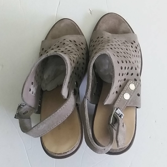 Rag & Bones Wyatt Gray Suede Leather Sandals - Picture 2 of 5